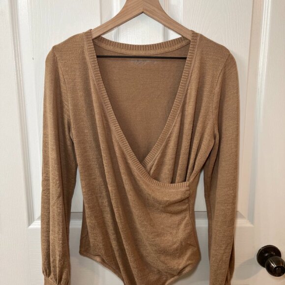 Abercrombie & Fitch Cozy Wrap Bodysuit - Picture 2 of 6